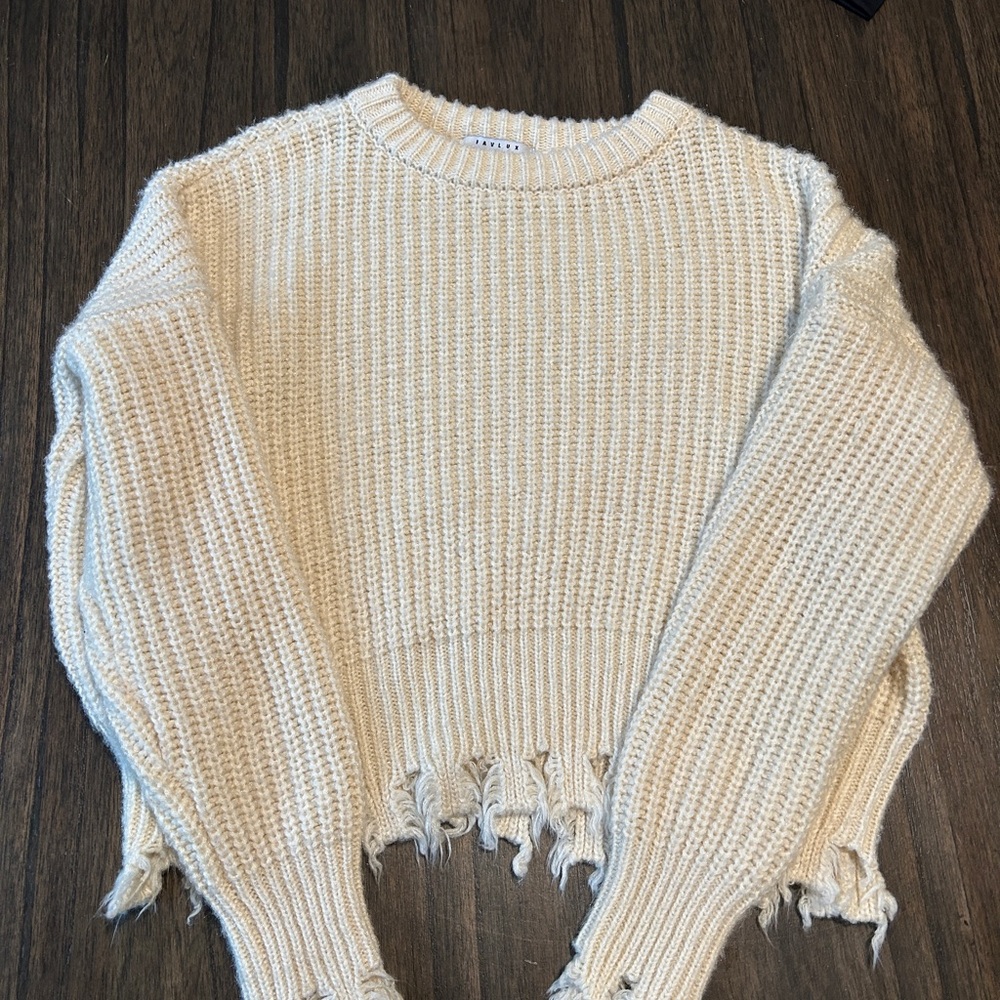 FAVLUX Cream Crew Neck Sweater with Distressed Hem